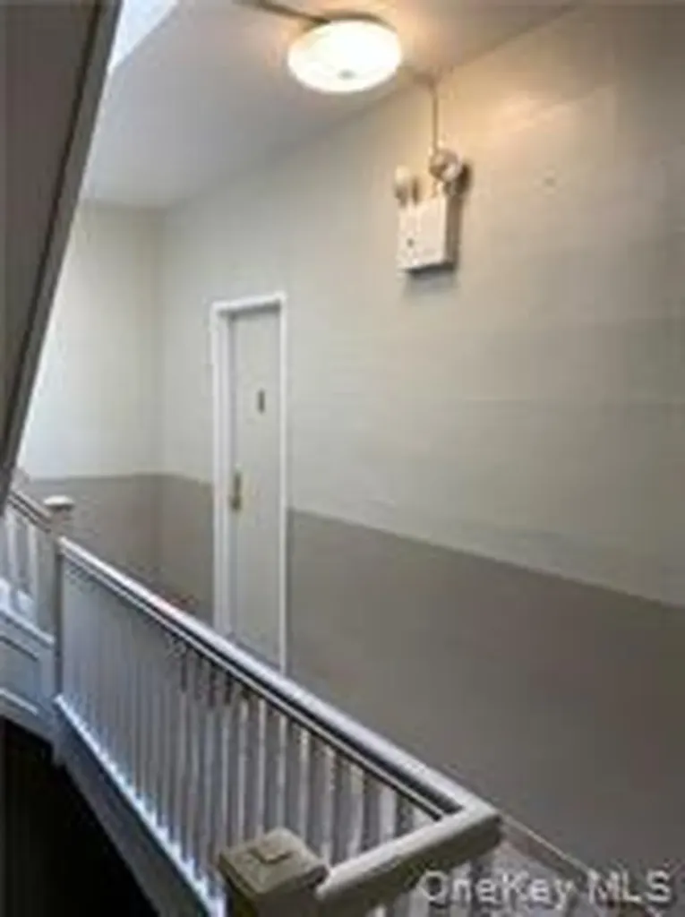 332 Kings Highway Brooklyn NY 11223