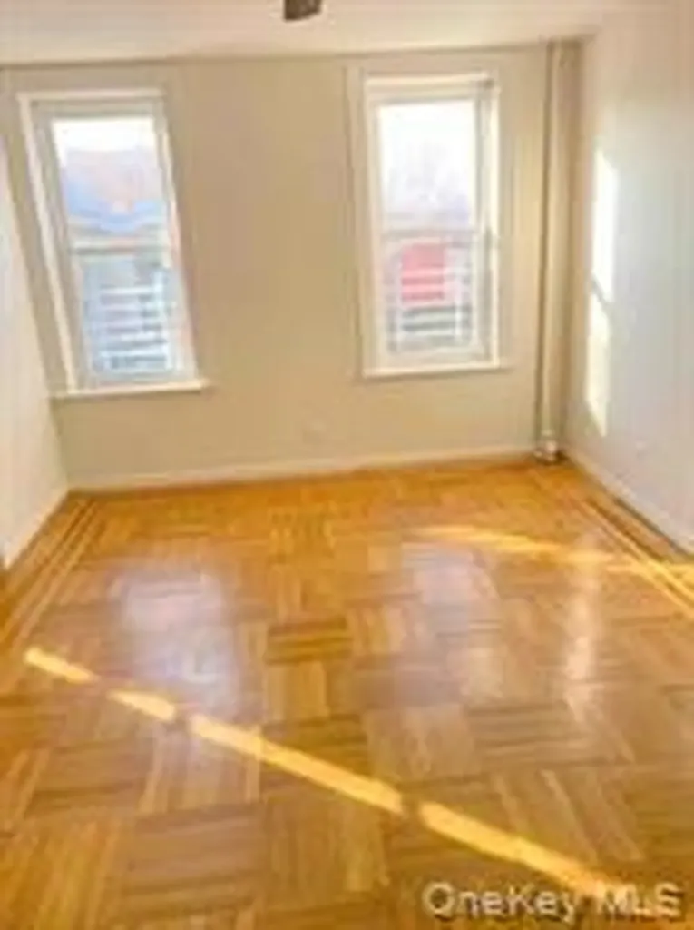 332 Kings Highway Brooklyn NY 11223