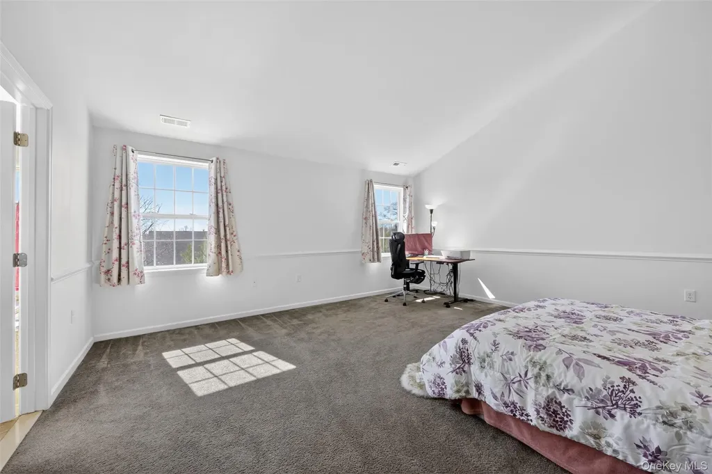 33 Pritchard Court Fishkill NY 12524