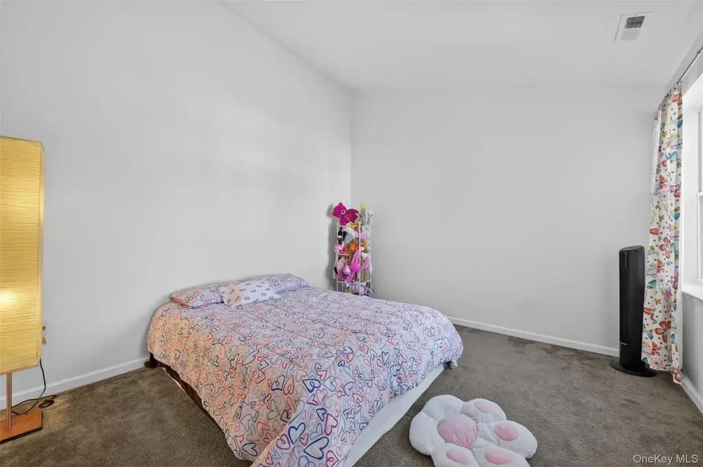 33 Pritchard Court Fishkill NY 12524