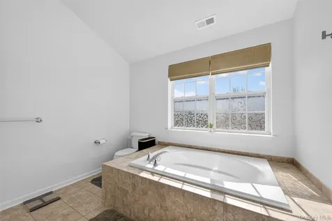 33 Pritchard Court Fishkill NY 12524