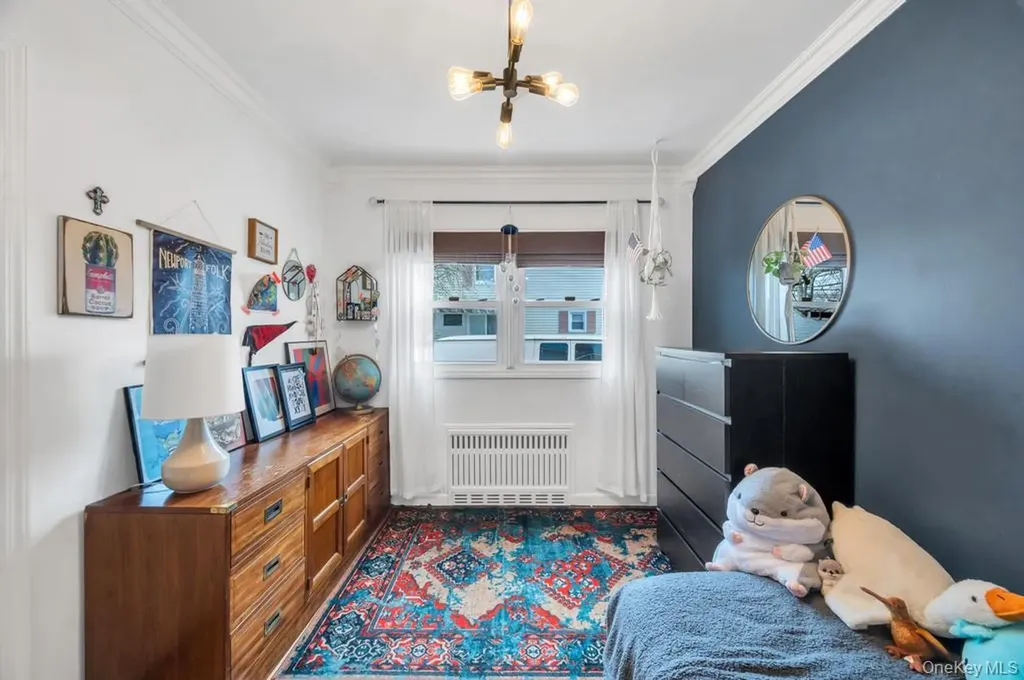 990 Thomas Avenue Baldwin NY 11510