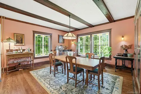 8 Elmer Galloway Road Katonah NY 10536