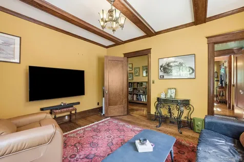 8 Elmer Galloway Road Katonah NY 10536