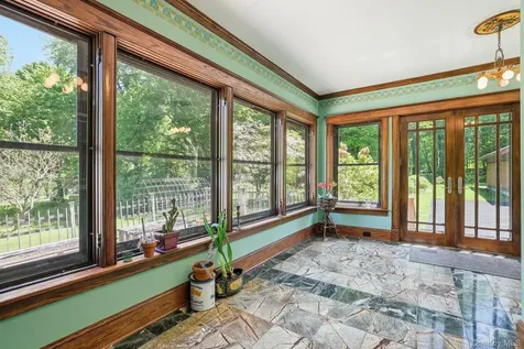 8 Elmer Galloway Road Katonah NY 10536