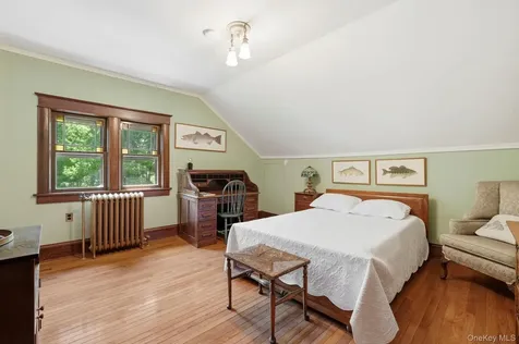 8 Elmer Galloway Road Katonah NY 10536