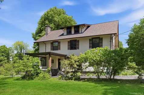 8 Elmer Galloway Road Katonah NY 10536