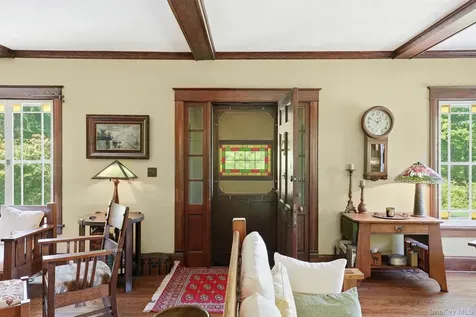 8 Elmer Galloway Road Katonah NY 10536