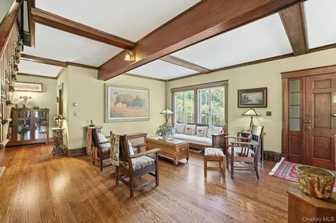 8 Elmer Galloway Road Katonah NY 10536
