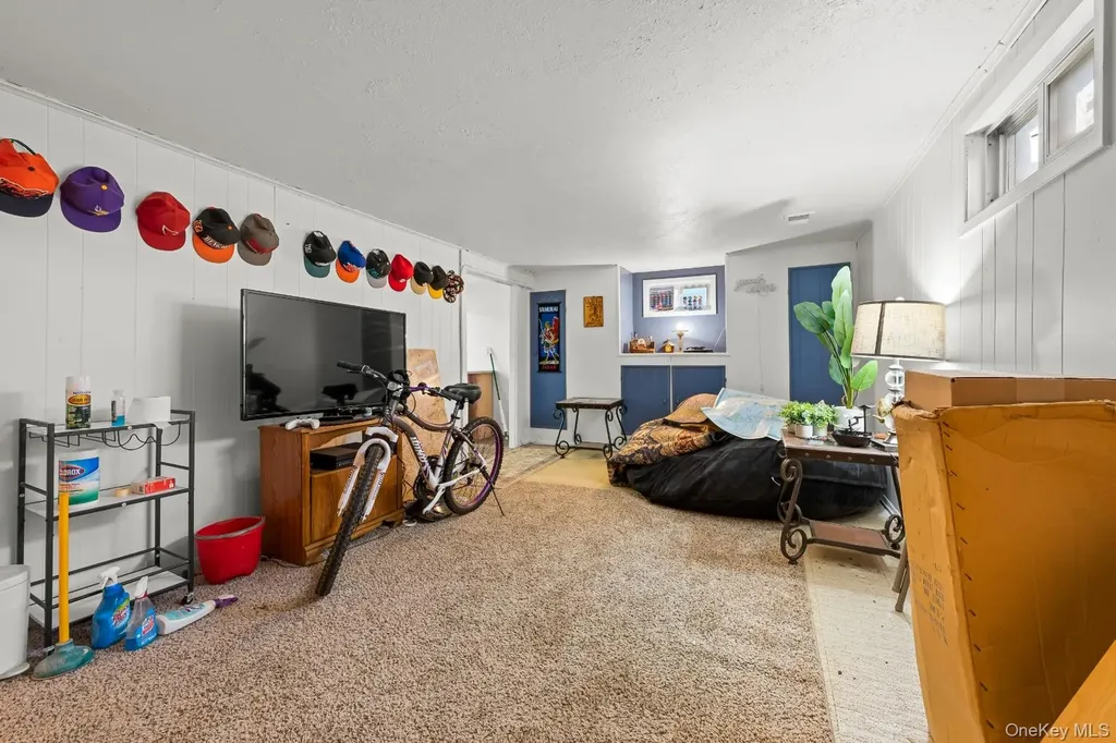 35 W 13th Street Deer Park NY 11729