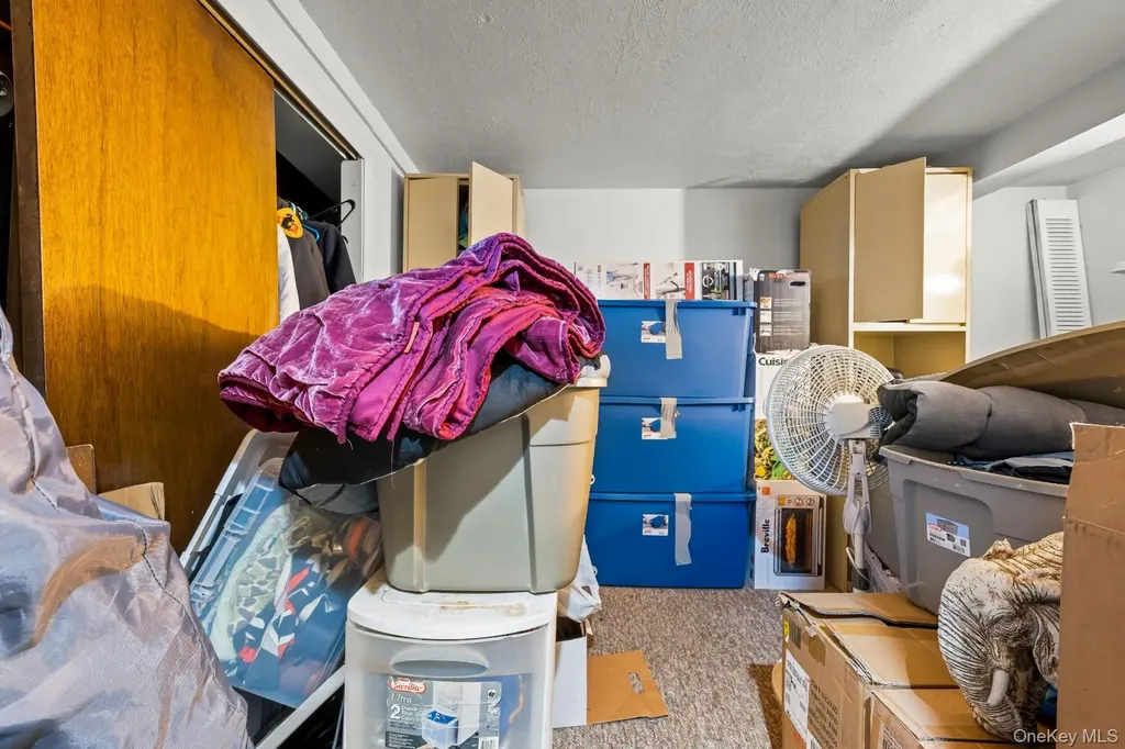 35 W 13th Street Deer Park NY 11729