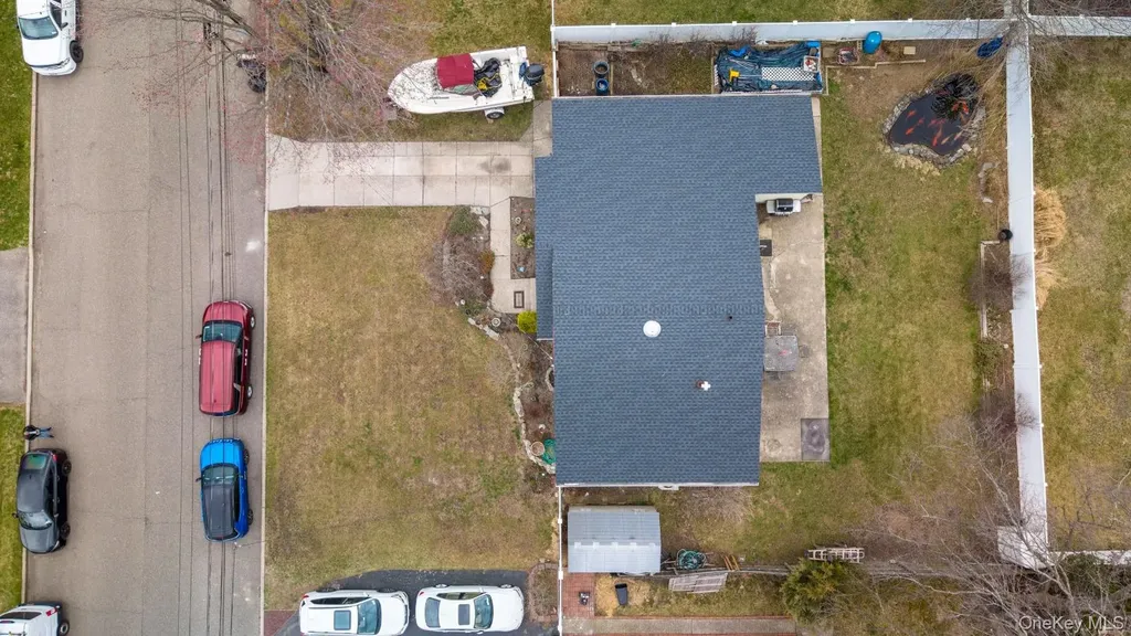35 W 13th Street Deer Park NY 11729