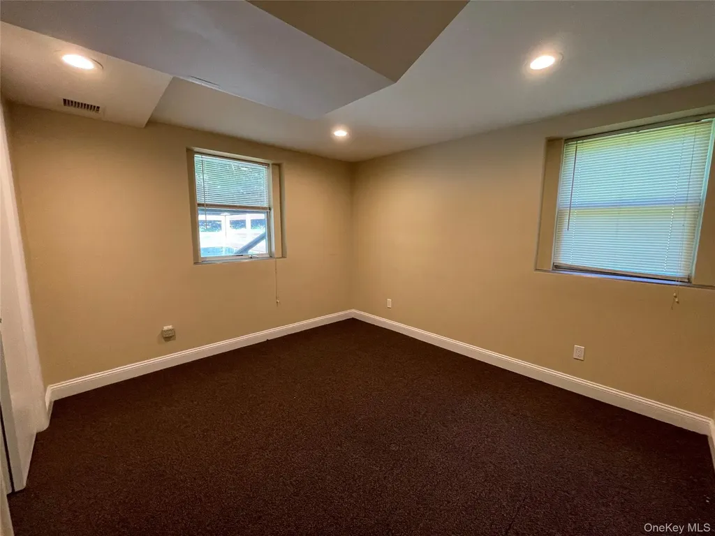 328 E Broadway Port Jefferson NY 11777