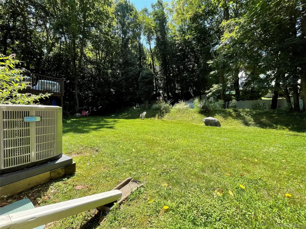328 E Broadway Port Jefferson NY 11777