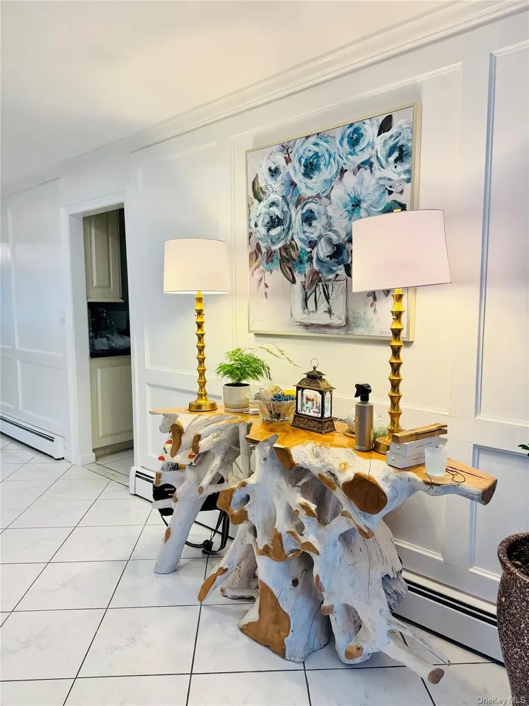 117 Plainview Road Woodbury NY 11797