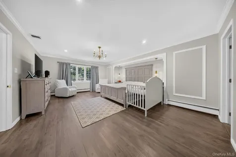 117 Plainview Road Woodbury NY 11797