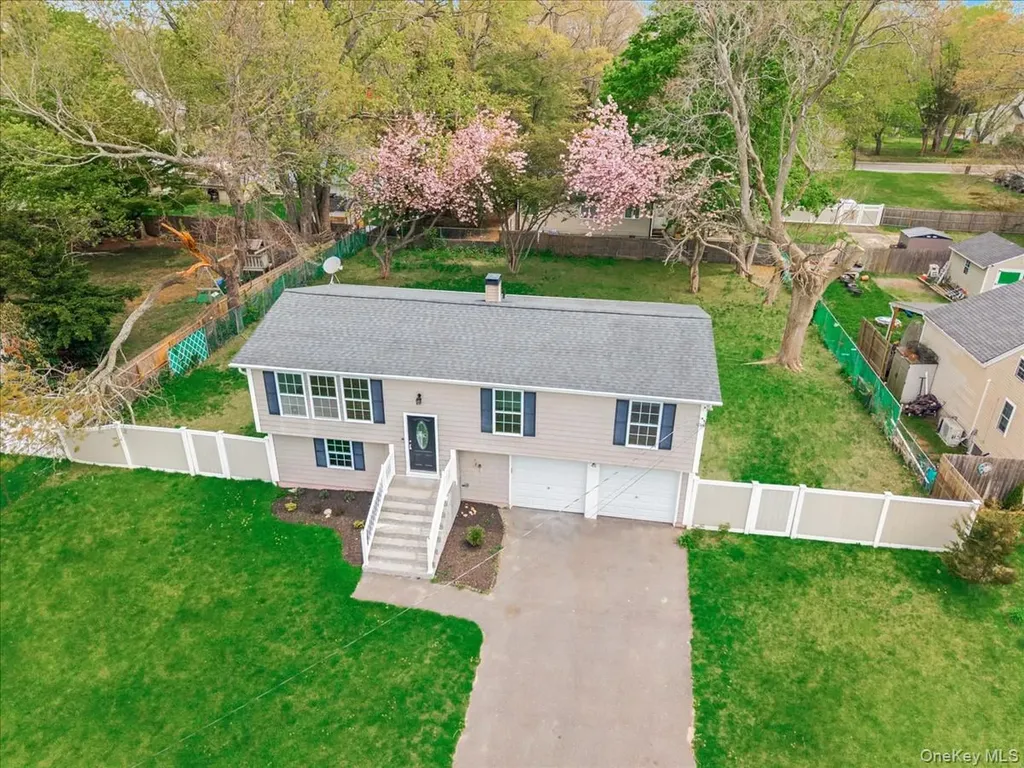 45 Magnolia Drive Selden NY 11784