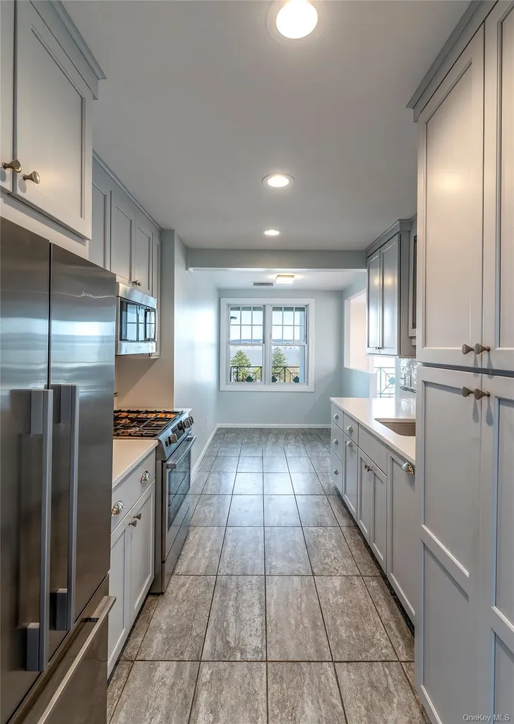 51 N Broadway Nyack NY 10960
