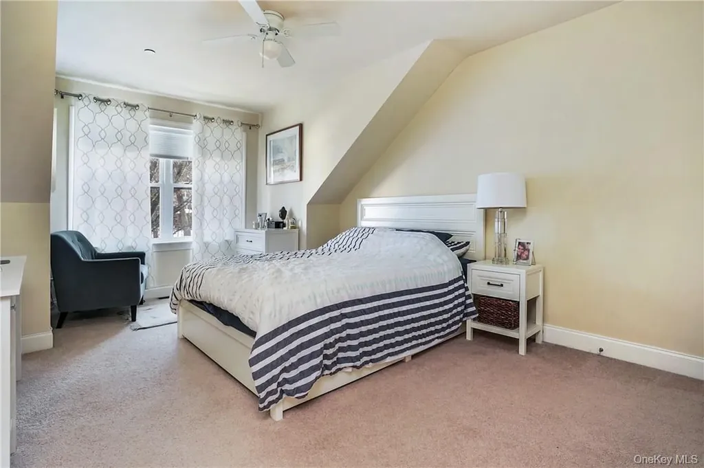297 W Post Road White Plains NY 10606
