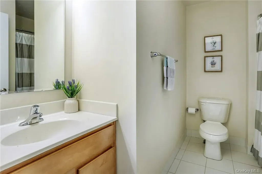 297 W Post Road White Plains NY 10606