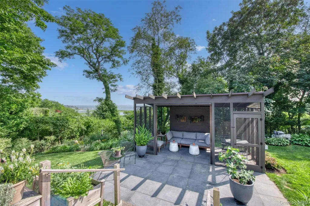 495 Maple Lane Orient NY 11957