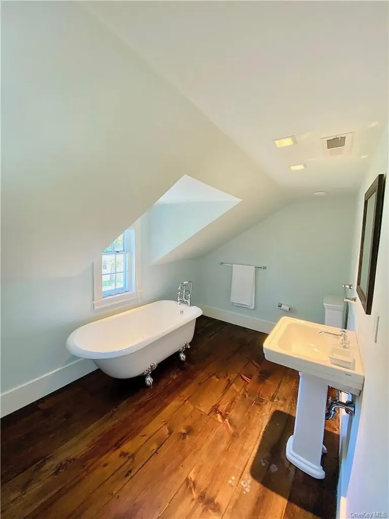 333 Hook Road Katonah NY 10536