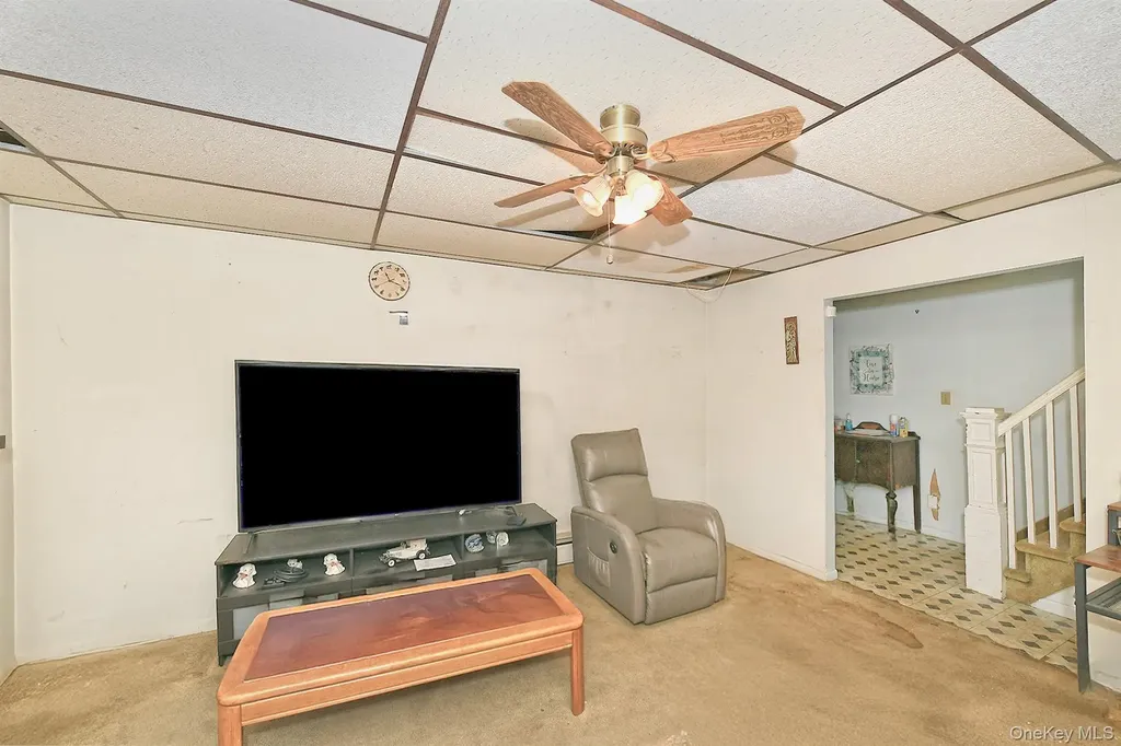86 Gotham Avenue Elmont NY 11003