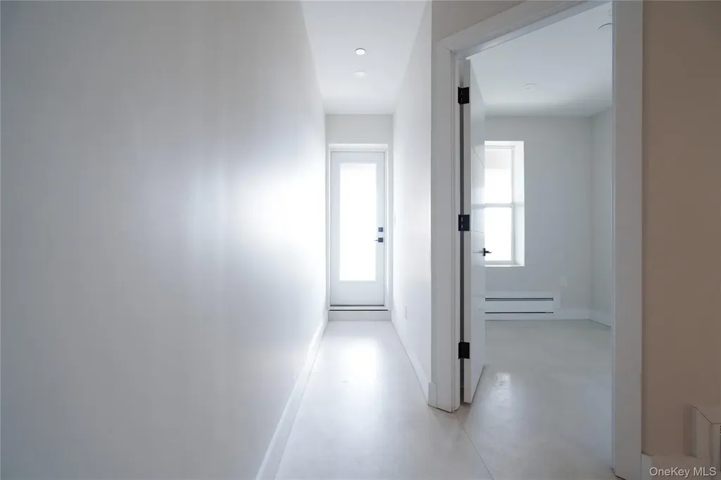 315 1j W Broadway Long Beach NY 11561