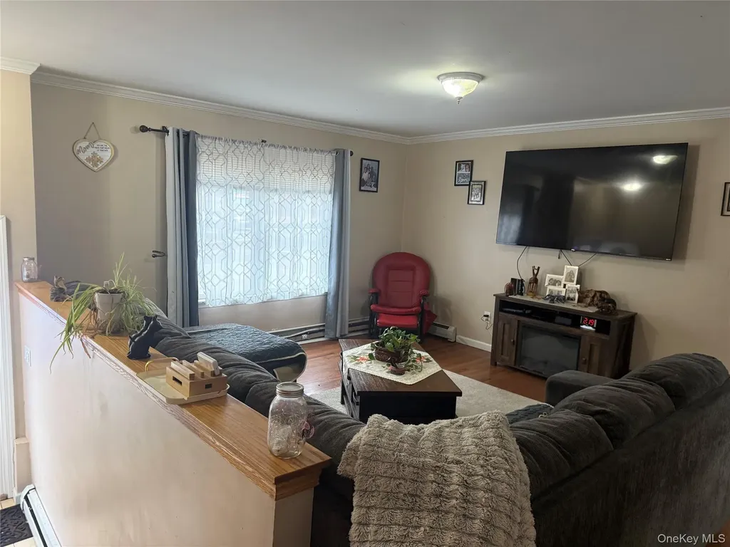 2 1st Street Coram NY 11727