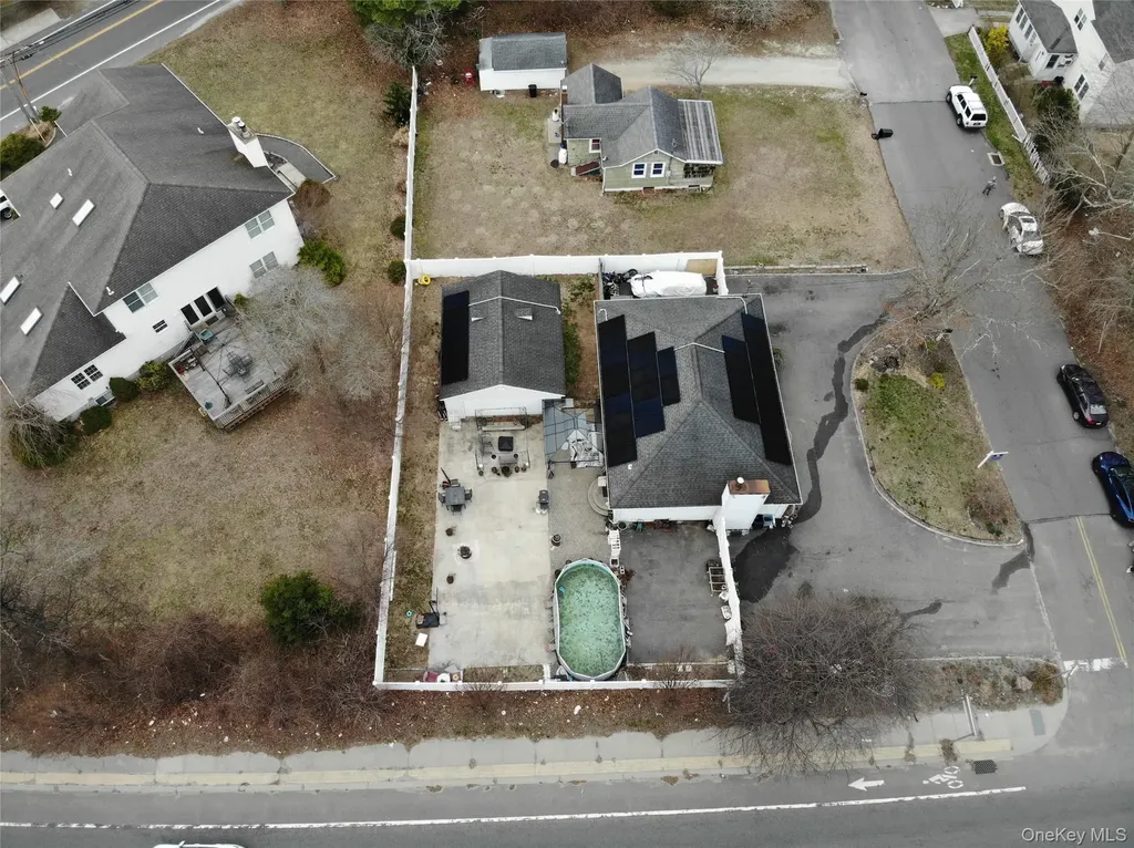 2 1st Street Coram NY 11727