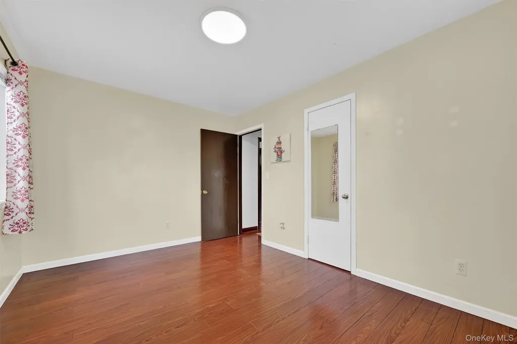 22 Cambridge Circle Monroe NY 10950