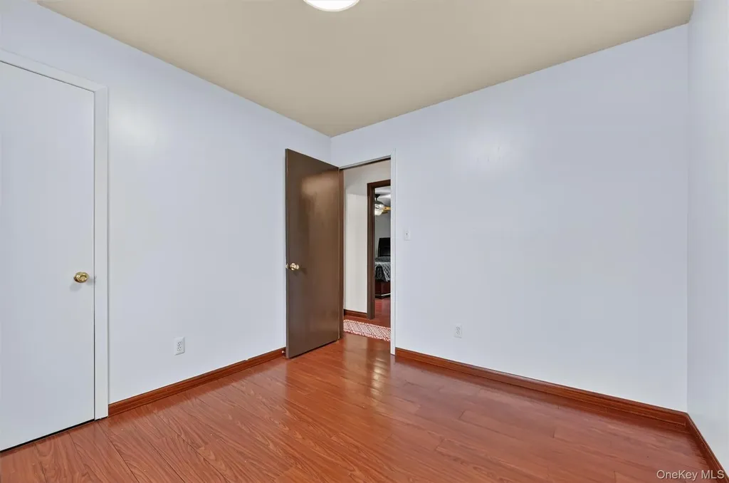 22 Cambridge Circle Monroe NY 10950