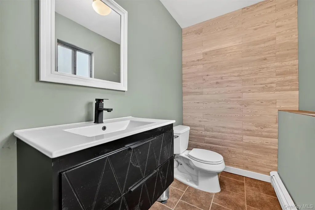 22 Cambridge Circle Monroe NY 10950