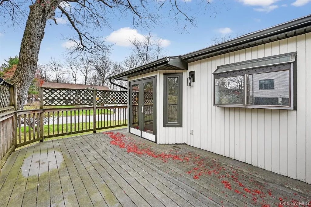 22 Cambridge Circle Monroe NY 10950
