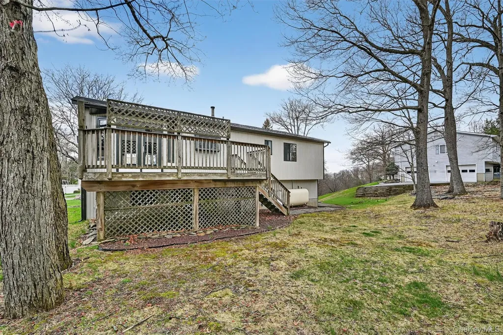 22 Cambridge Circle Monroe NY 10950