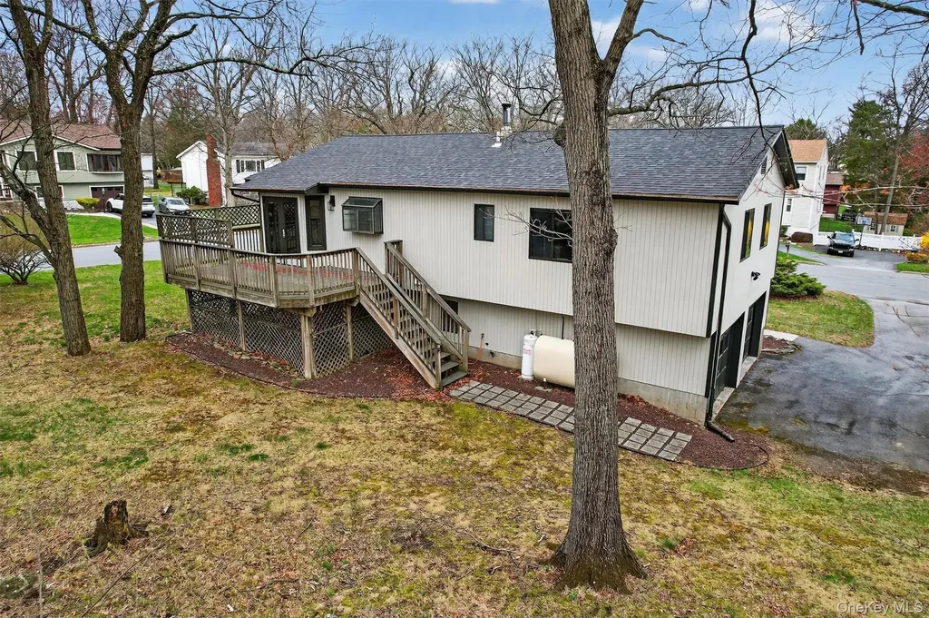 22 Cambridge Circle Monroe NY 10950