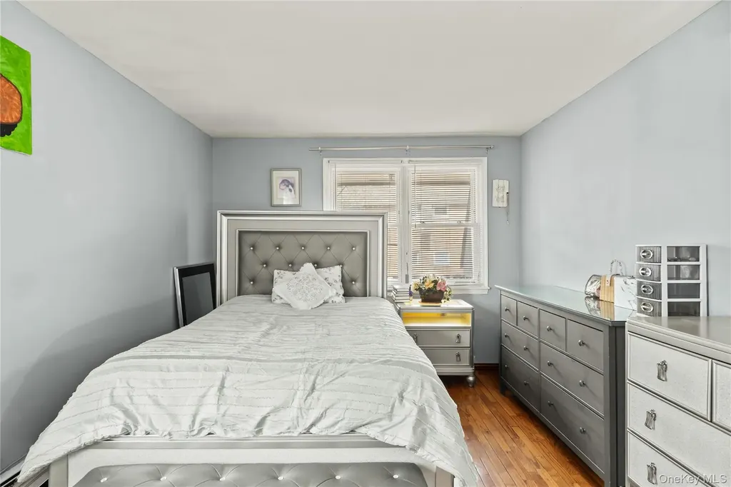 180 Kearsing Parkway Monsey NY 10952