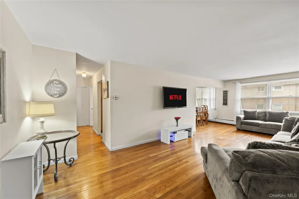 180 Kearsing Parkway Monsey NY 10952