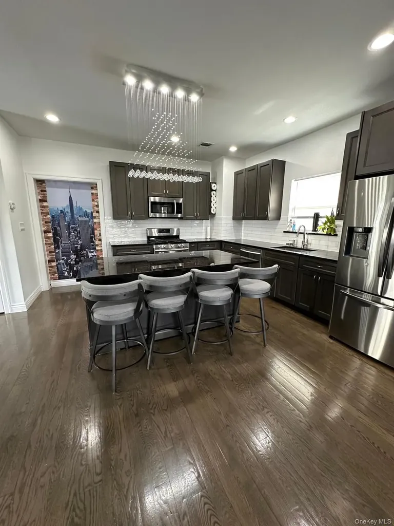 599 Park Avenue West Hempstead NY 11552