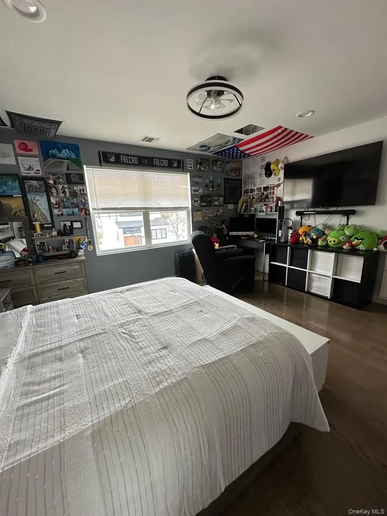 599 Park Avenue West Hempstead NY 11552