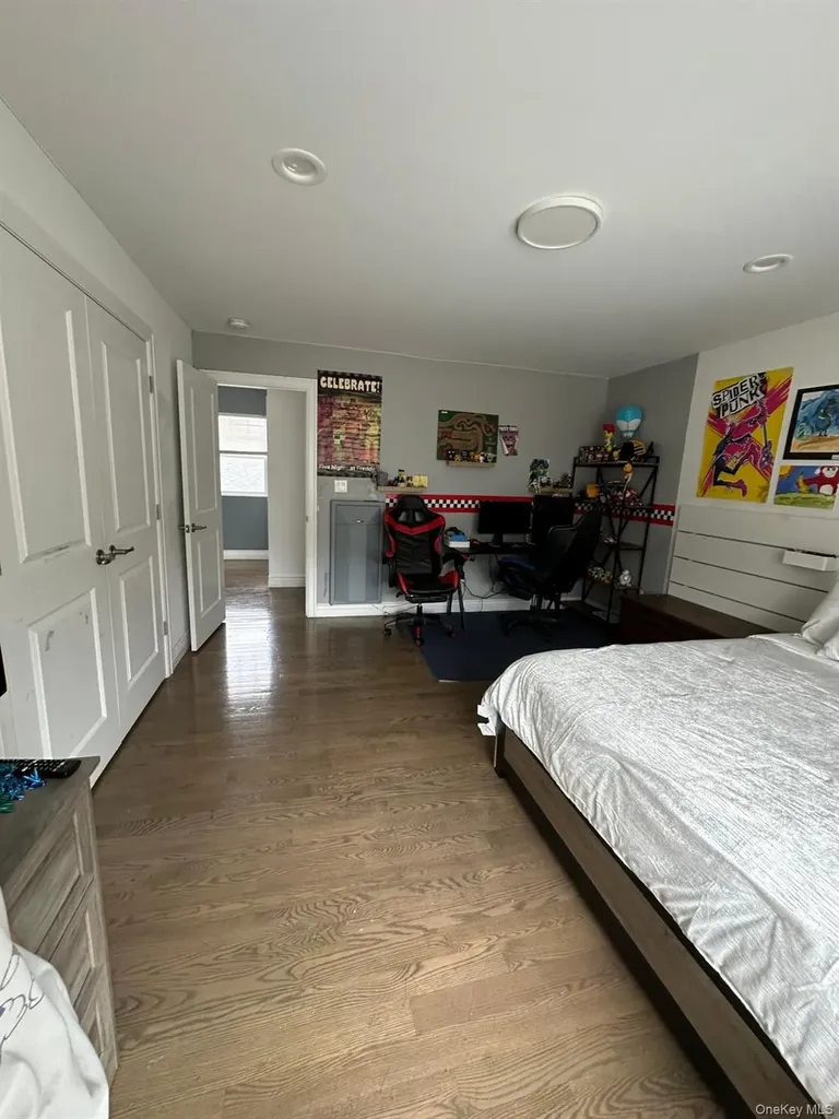 599 Park Avenue West Hempstead NY 11552