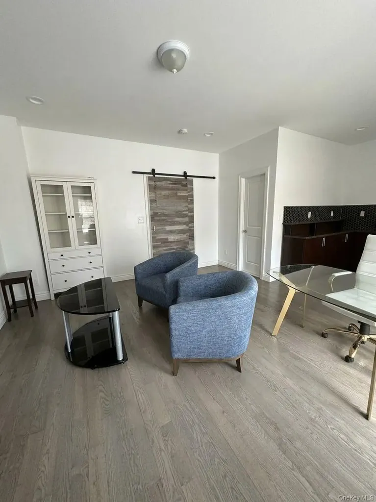 599 Park Avenue West Hempstead NY 11552