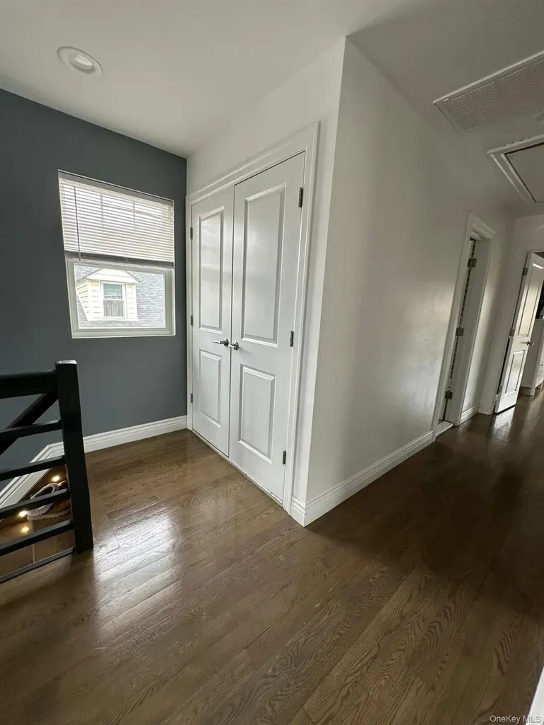 599 Park Avenue West Hempstead NY 11552