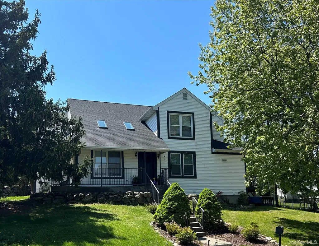 18 Maple Avenue Garnerville NY 10923