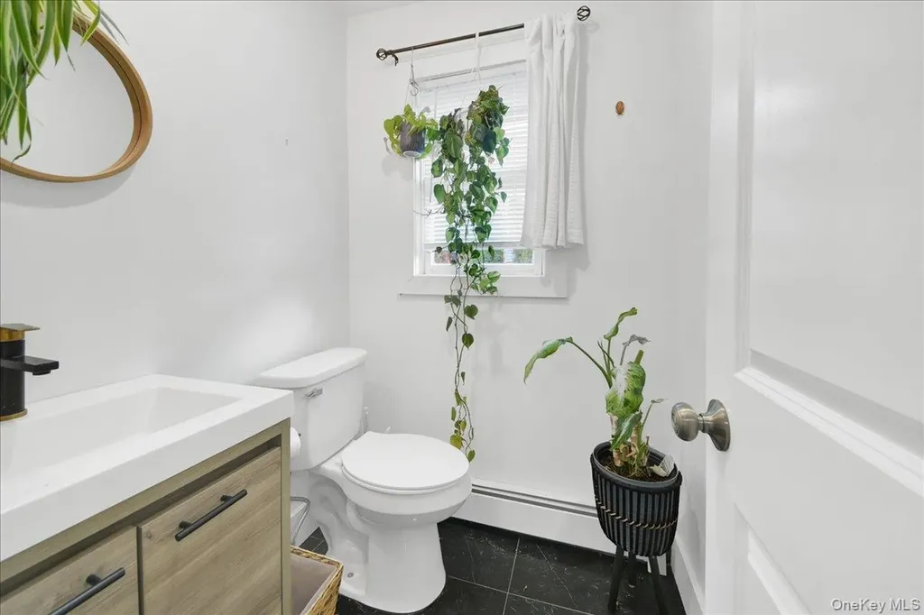18 Maple Avenue Garnerville NY 10923