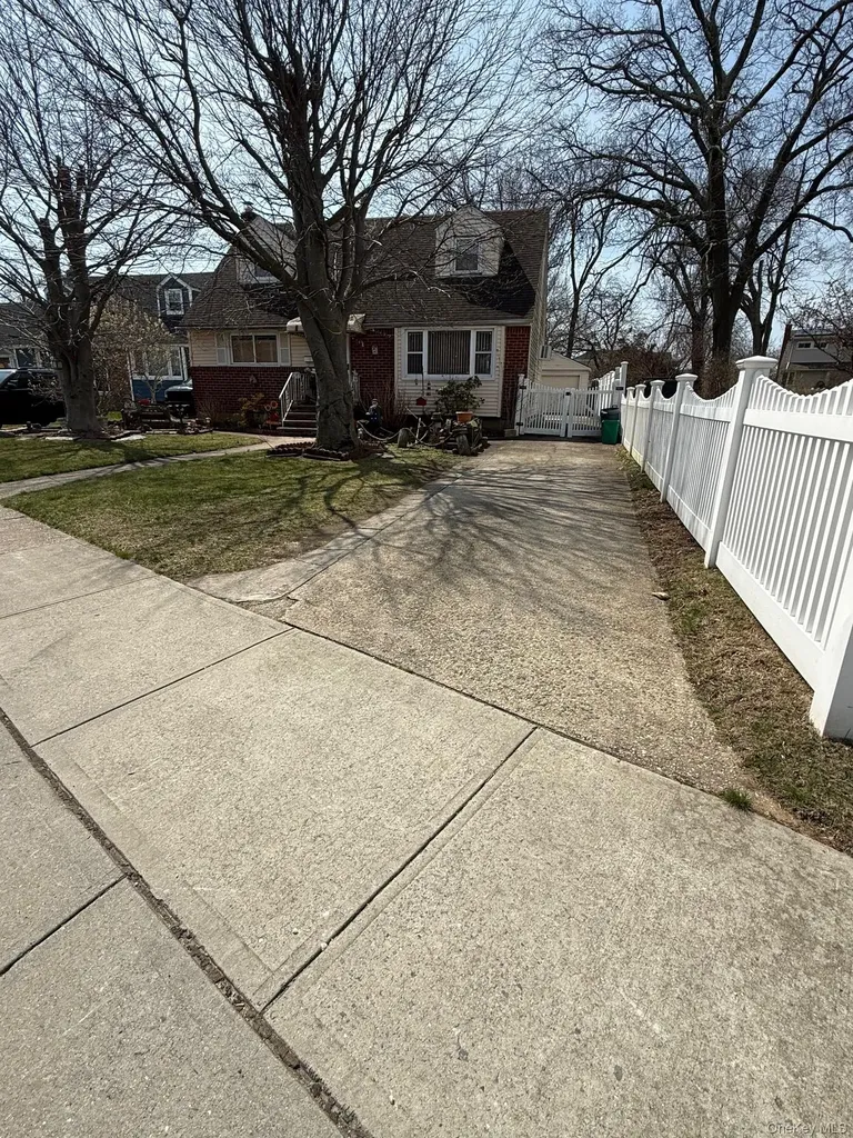 75 Denton Avenue Lynbrook NY 11563