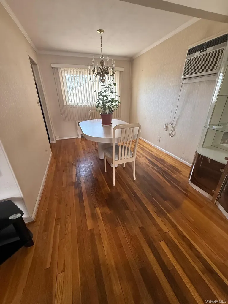 75 Denton Avenue Lynbrook NY 11563