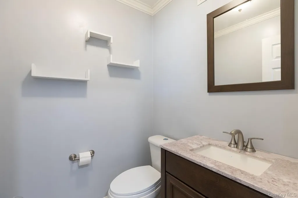 503 Weeks Avenue Manorville NY 11949