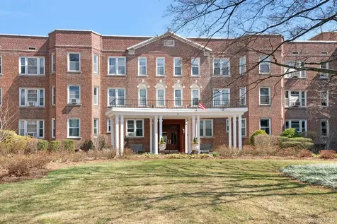 101 Old Mamaroneck Road White Plains NY 10605