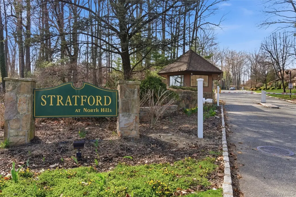 30 Yale Drive Manhasset NY 11030